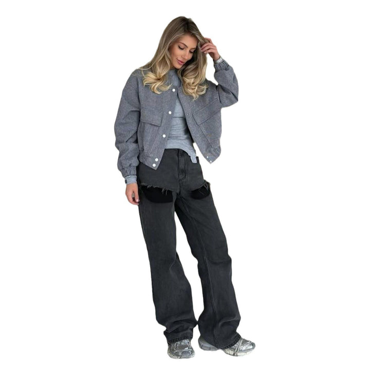 Casual women's jacket with practical pockets and elastic cuffs Lune London