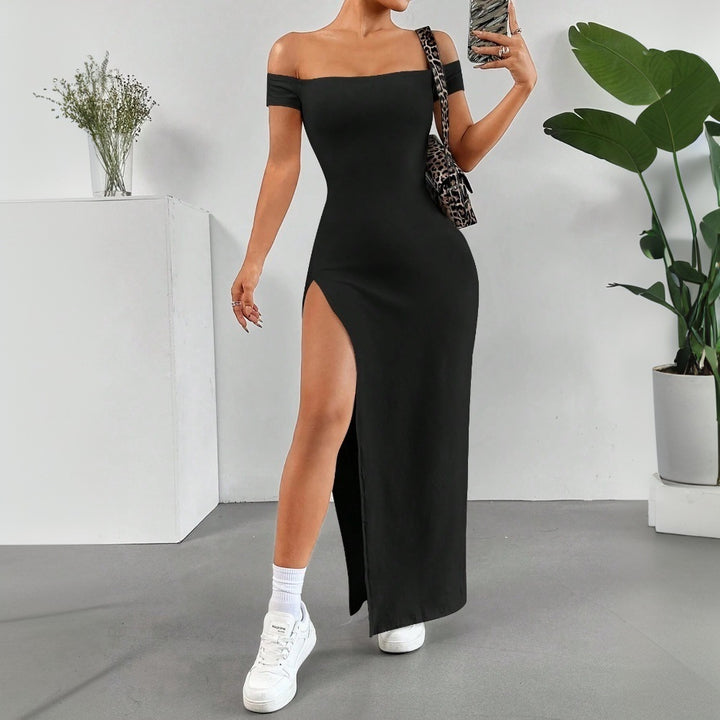 Robe maxi femme avec découpe épaule dénudée et fente haute Chic & Stil