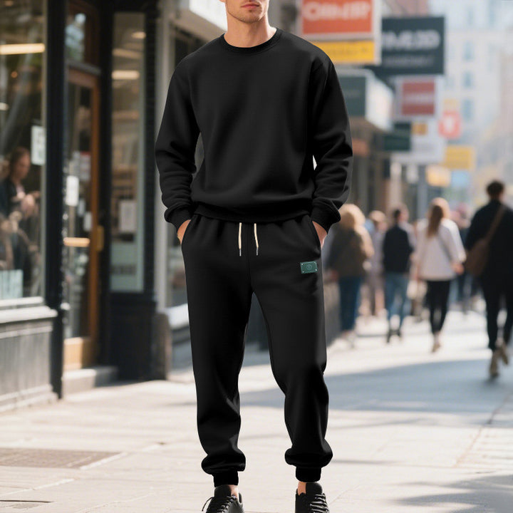 Casual sporty set for men with round neck and elastic waistband Lune London