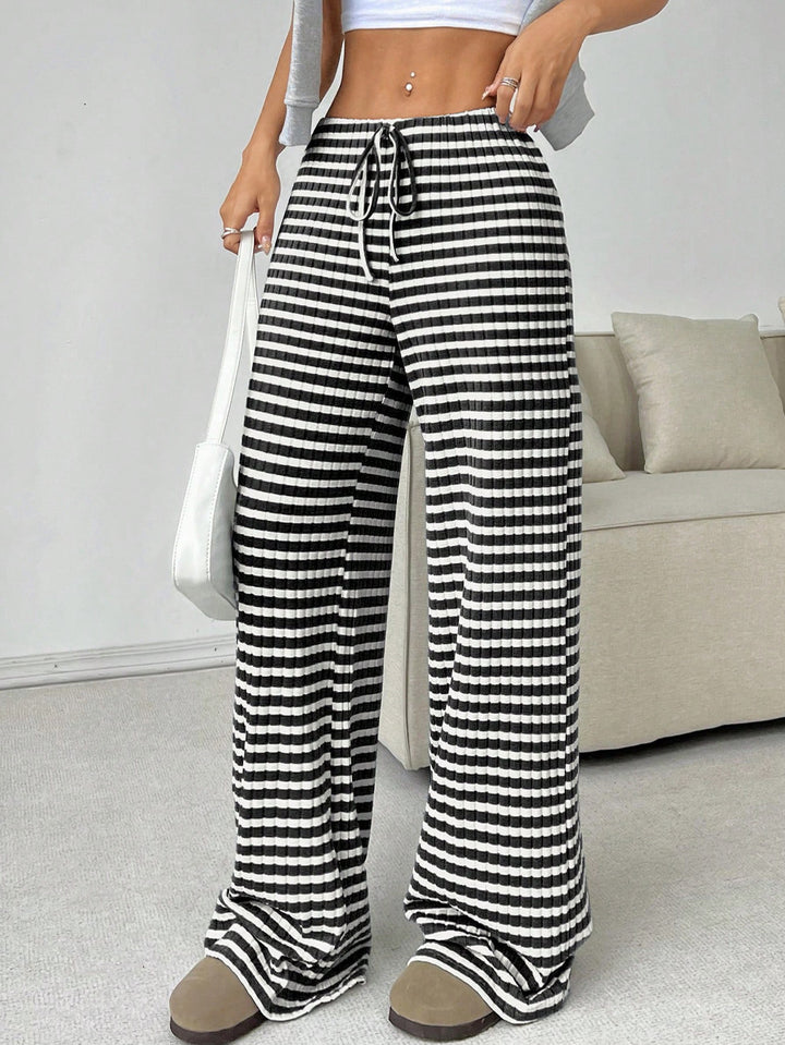 Women’s Casual Wide-Cut Striped Trousers with Elastic Waist Lune London