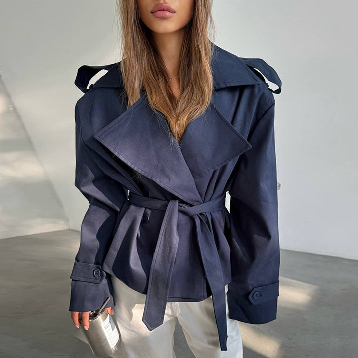 Ladies Elegant Trench-coat with belt at the waist and loose fit Lune London