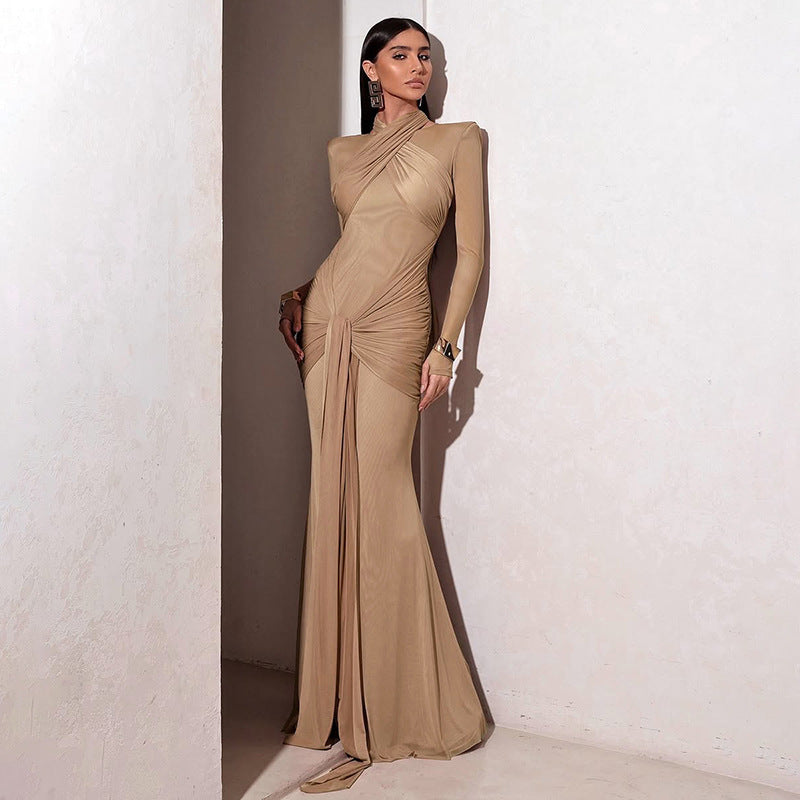 Elegant and fitted evening dress for women with a refined draped design Lune London