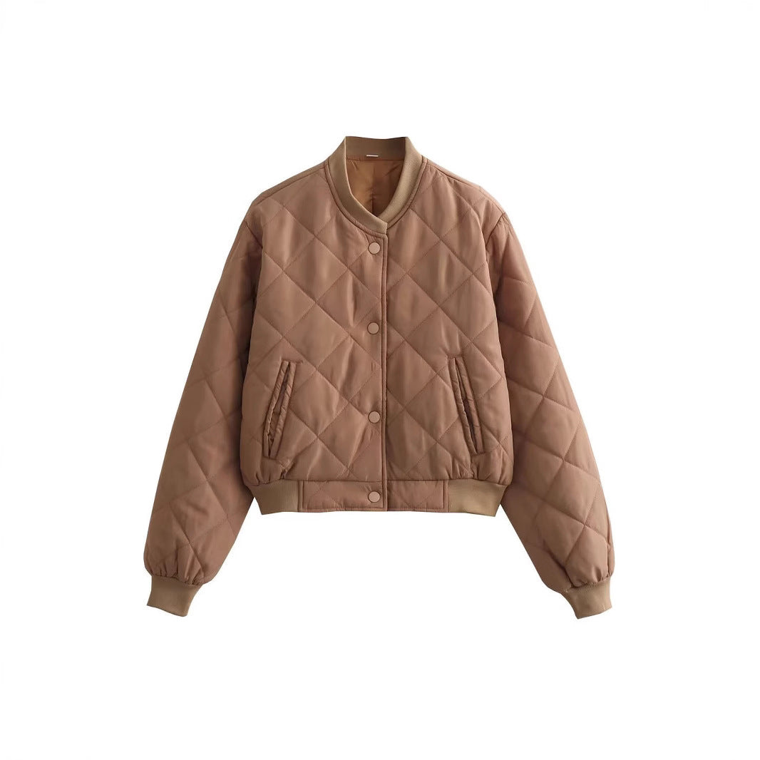 Quilted leisure jacket for women with practical button closure Lune London