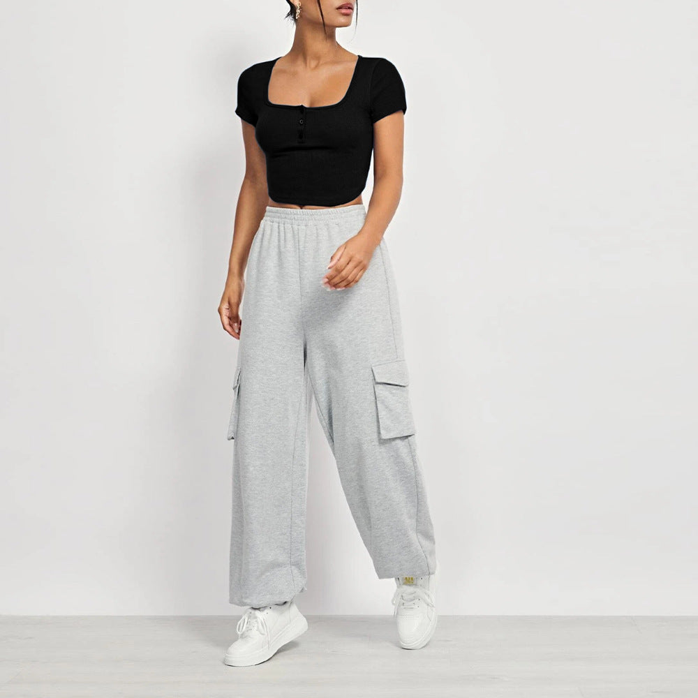 Femme haut court avec décolleté carré et patte de boutonnage Chic & Stil