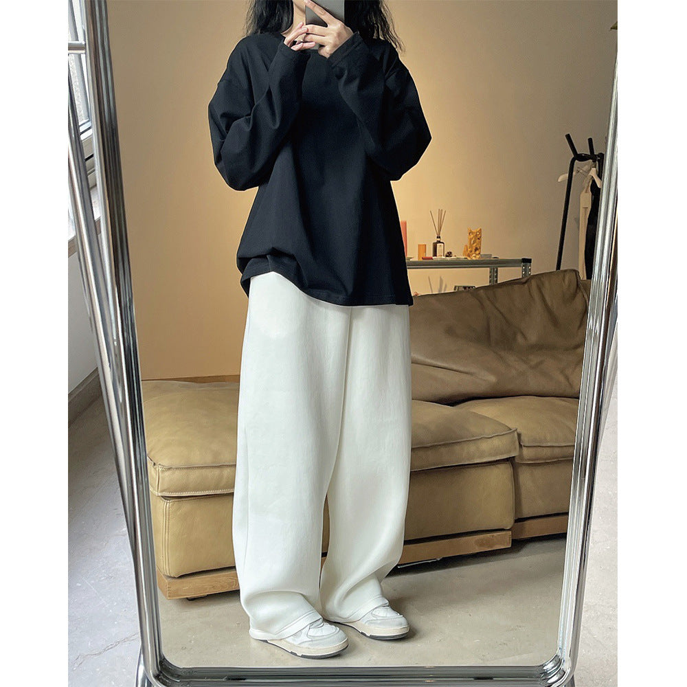 Women Loose Long Sleeve in Oversized Style made of Cotton Jersey with Extended Hem Amarae