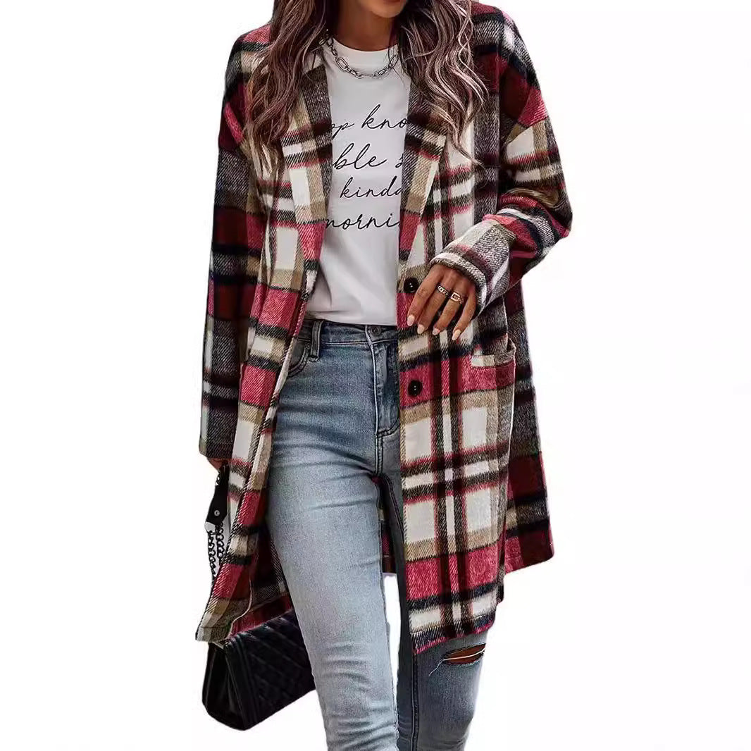 Oversized checkered blazer for women with a chic casual business look Lune London