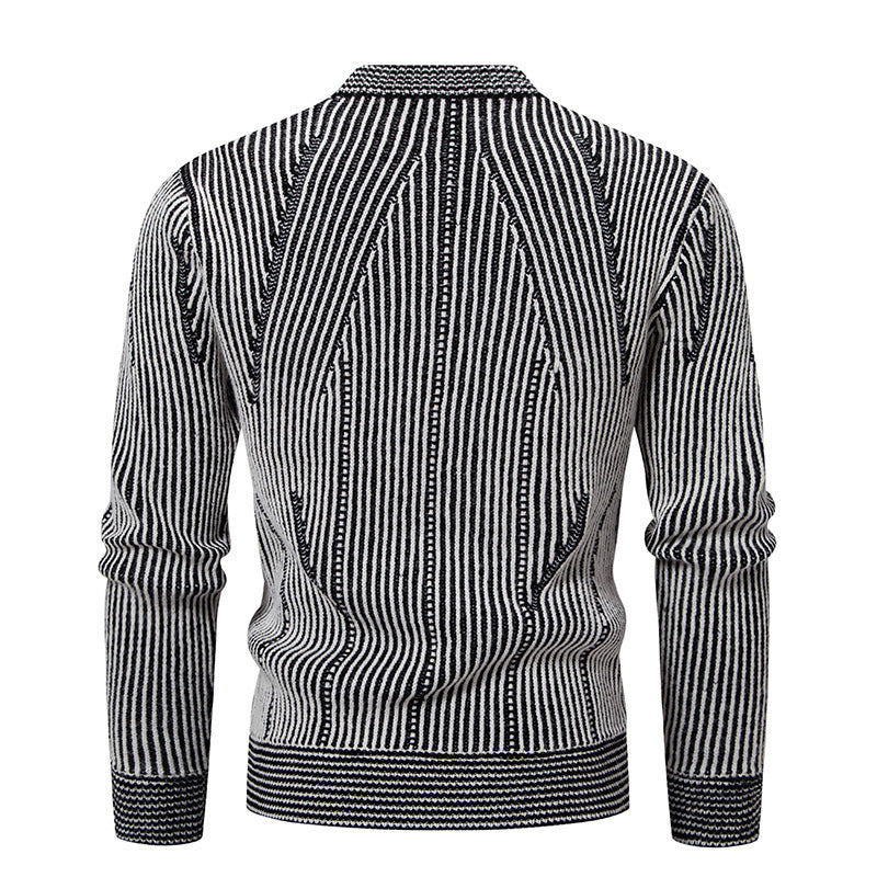 Elegant knitted jacket for men with V-neck and fine cable pattern Lune London