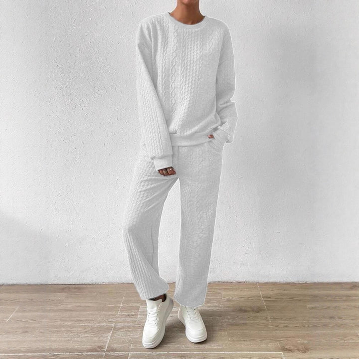 Ensemble tricot confortable pour femmes avec coupe décontractée Chic & Stil