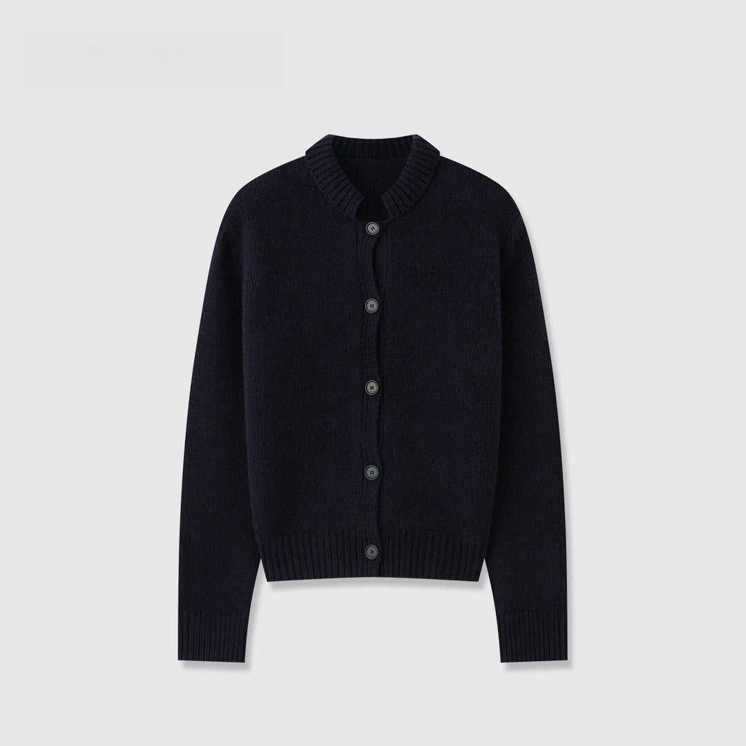 Ladies' knitted jacket with an elegant collar and practical pockets Lune London