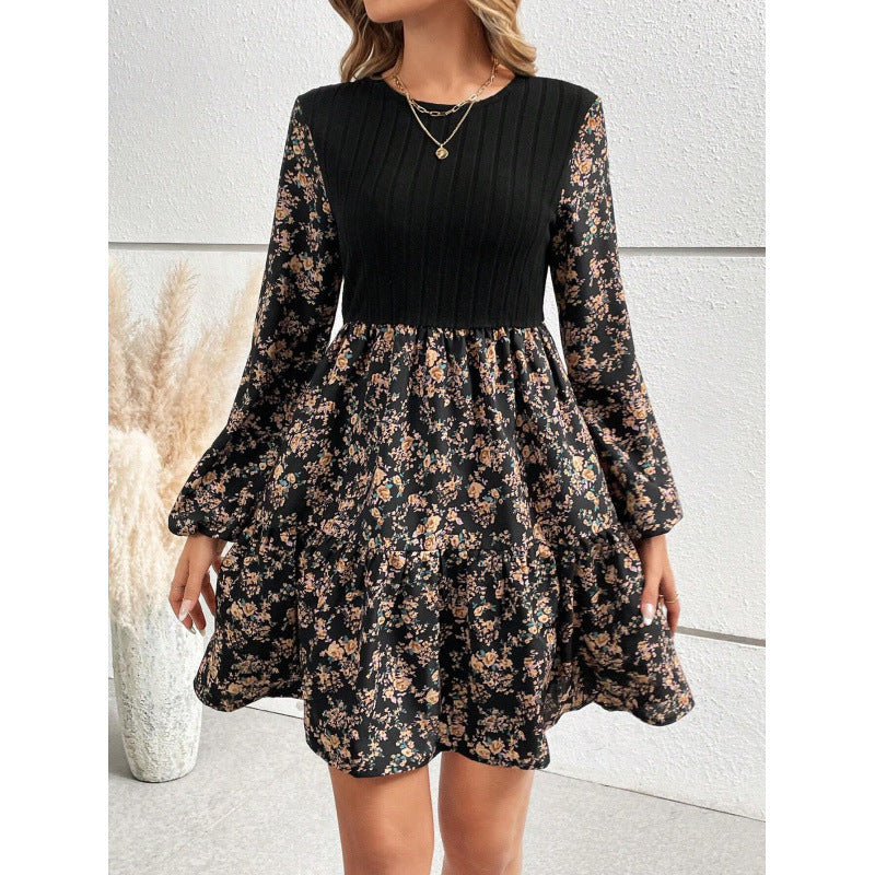 Leisure dress for women with voluminous skirt and balloon sleeves Lune London