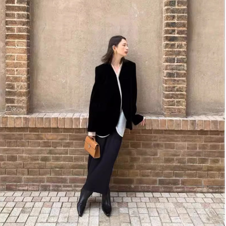 Manteau enveloppant élégant pour femmes en matériau de haute qualité Chic & Stil