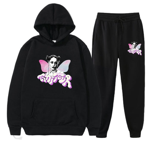 Women's sweatshirt and jogging pants set with creative graphic design Chic & Stil