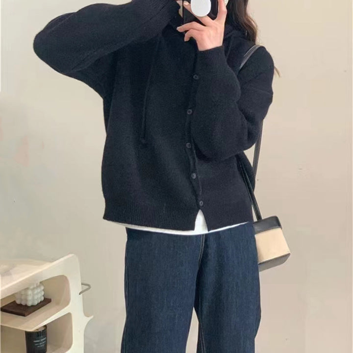 Cardigan pour femmes confortable avec capuche et fermeture à boutons Chic & Stil