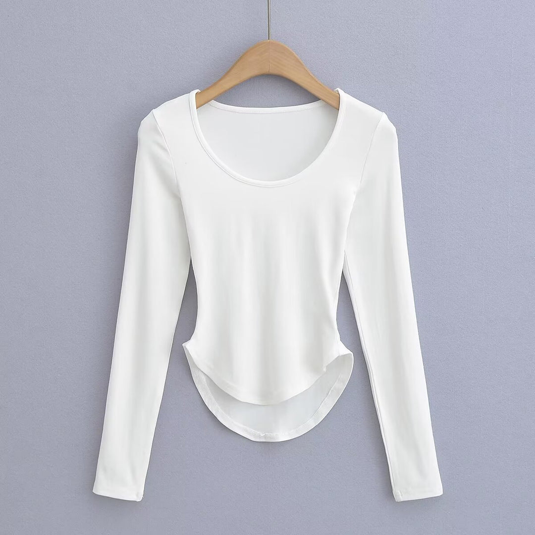 Long sleeve shirt for women with a modern fit and a rounded hem Lune London