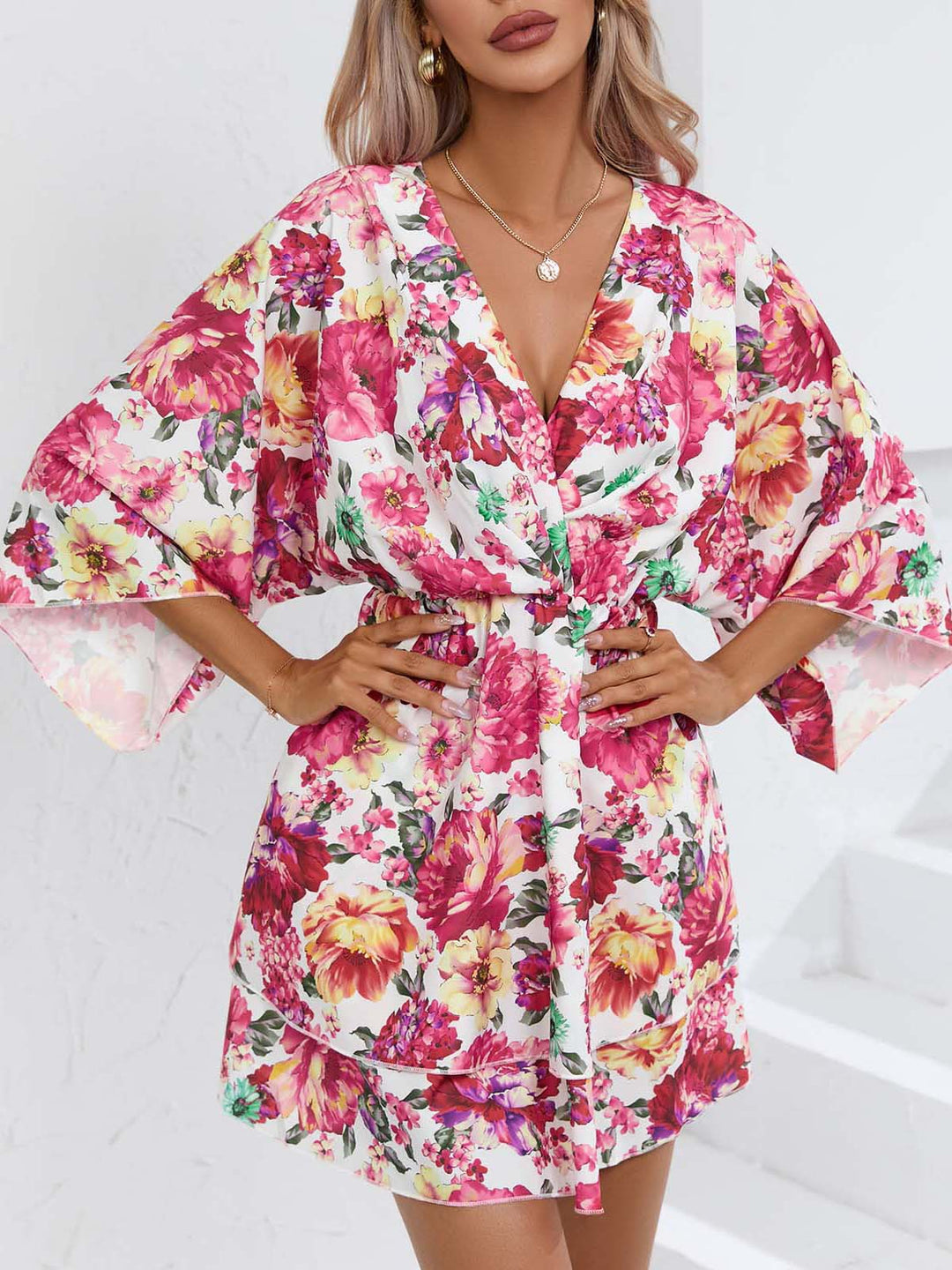 Casual shirt dress for women with deep V-neck and wide sleeves Lune London