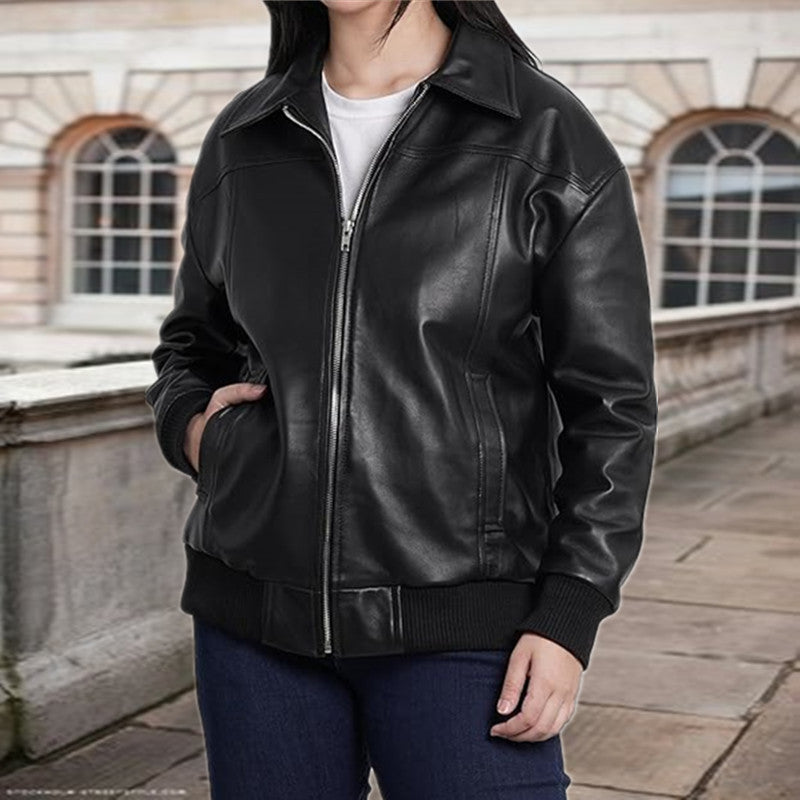Elegant leather jacket for women with a relaxed fit and practical pockets Lune London