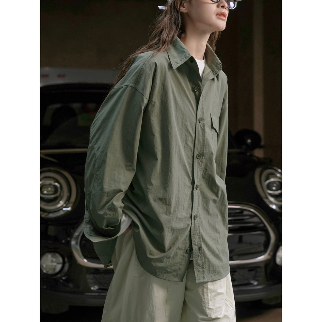 Women's Boxy-Field Shirt made of lightweight cotton twill with chest flap and dropped shoulder Amarae