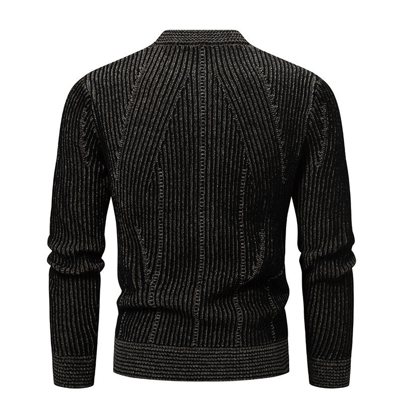 Elegant knitted jacket for men with V-neck and fine cable pattern Lune London