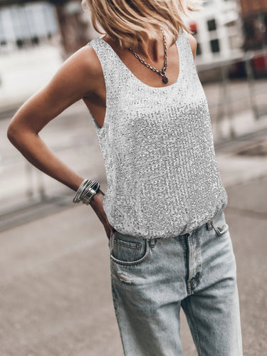 Chic und Stil | Shiny Sleeveless Women's Top for Style and Glamour