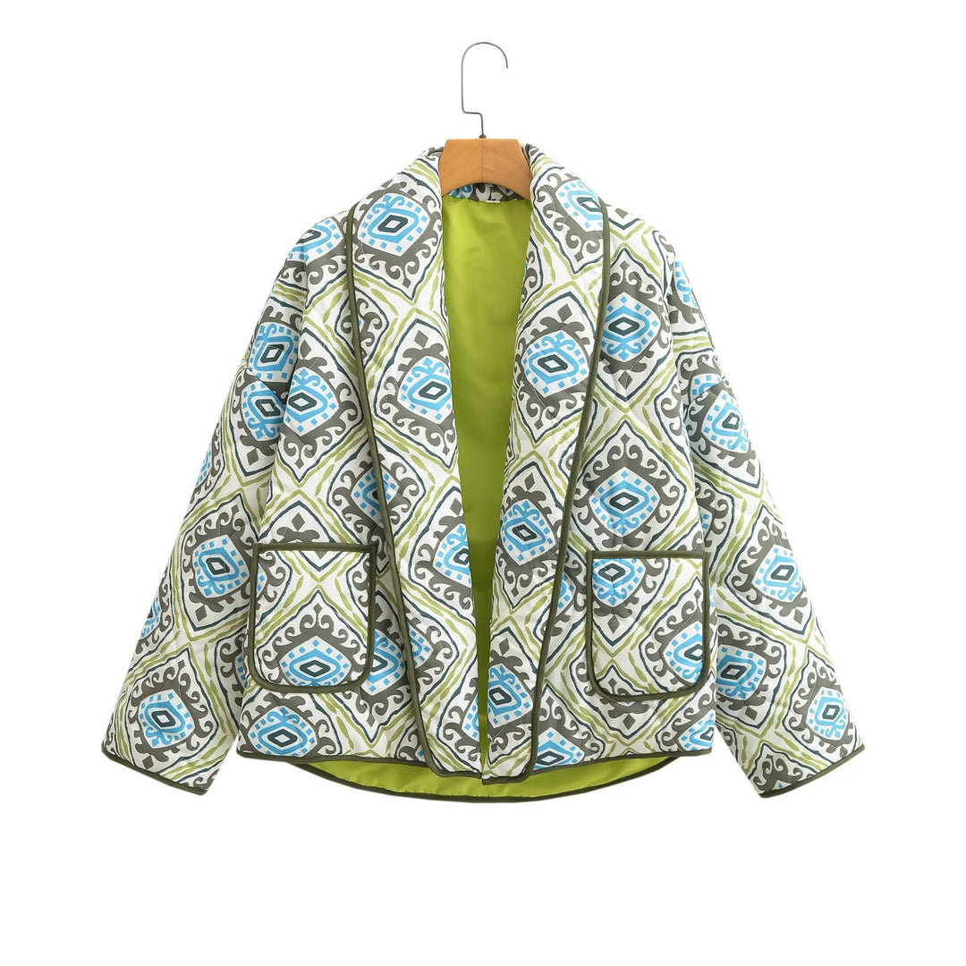 Women's Quilted Short Jacket in Kimono Style with Shawl Collar, Decorative Piping and Allover Print Amarae