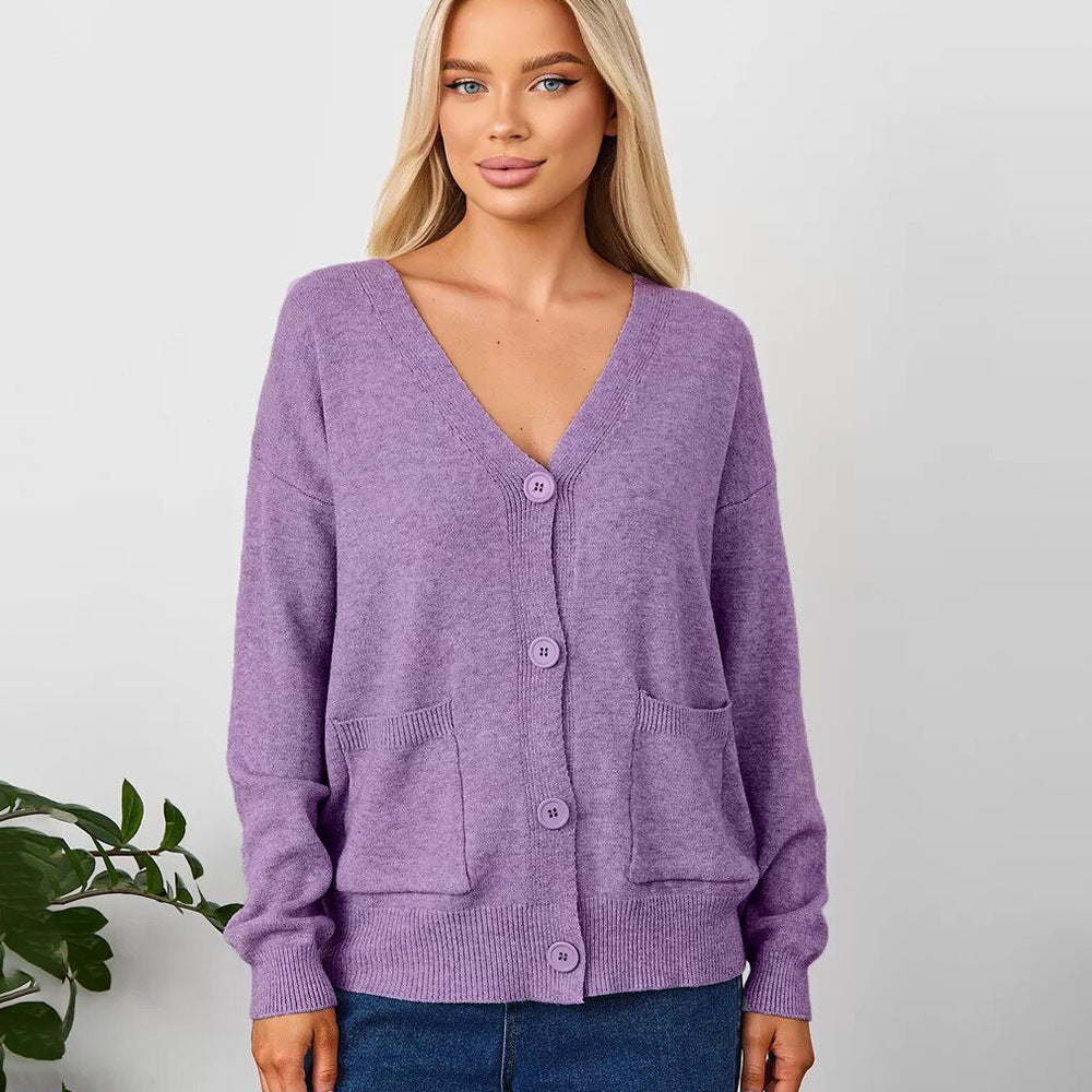 Gilet tricoté décontracté pour femmes avec col en V et poches pratiques Chic & Stil