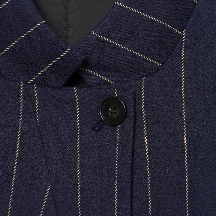 Ladies short blazer in boxy cut with stand-up collar and pinstripes Amarae