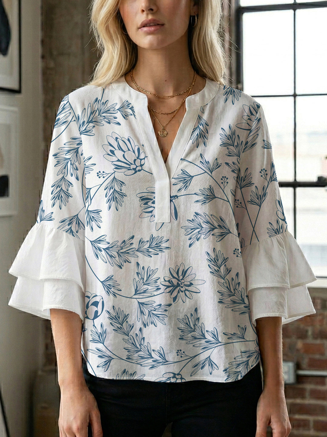 Women's artistic top with ruffled sleeves Lune London