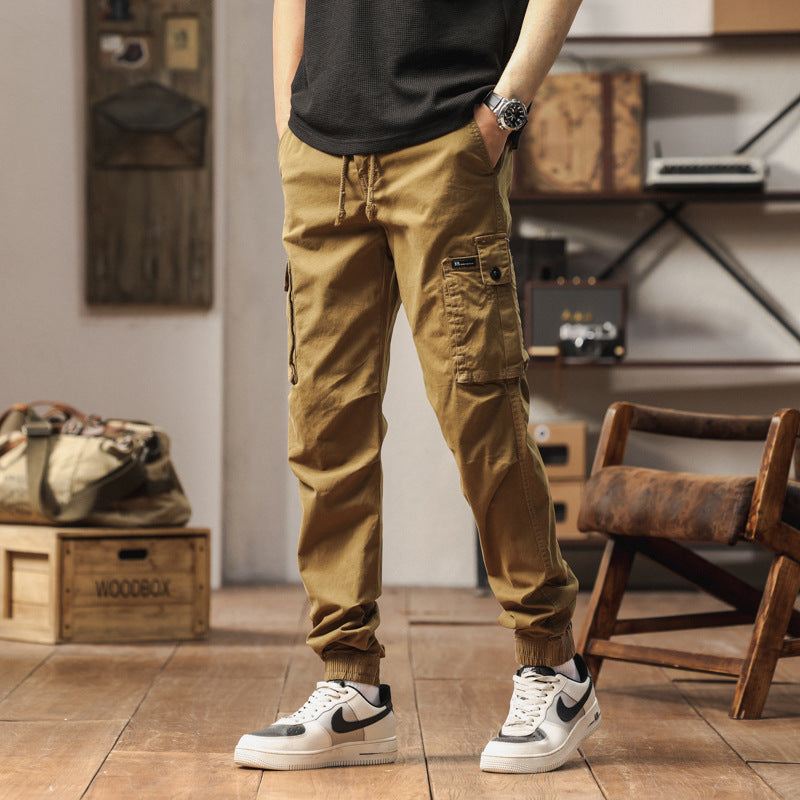 Robust cargo pants for men with elastic waist and practical pockets Lune London