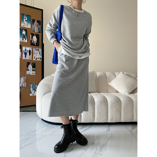 Women's Casual Sweatshirt with Skirt Set Chic & Stil