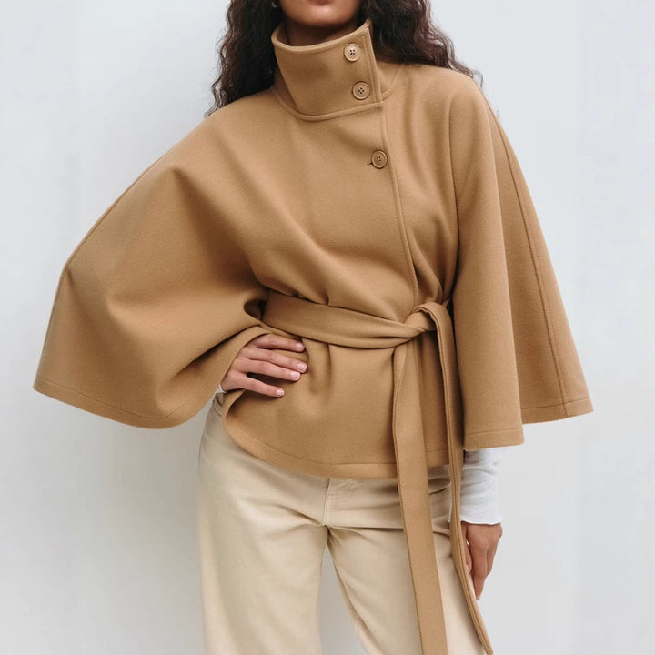 Chic and stylish women's hooded coat