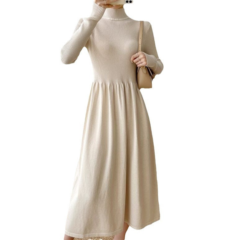 Ladies Elegant maxi dress with high collar and elastic waist Lune London