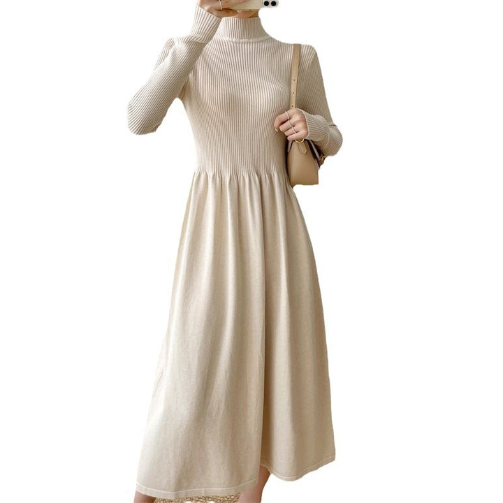 Ladies Elegant maxi dress with high collar and elastic waist Lune London