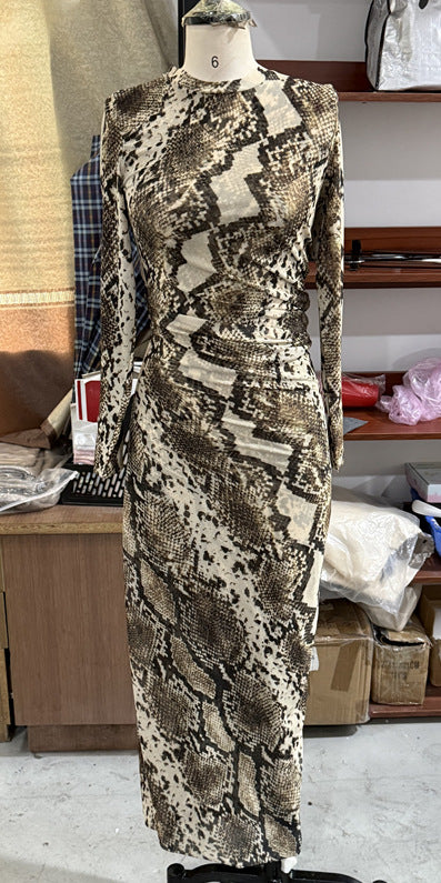 Women's Figure-Hugging Midi Dress with Snake Print, Tailored Draping and Long Sleeve Cut Amarae