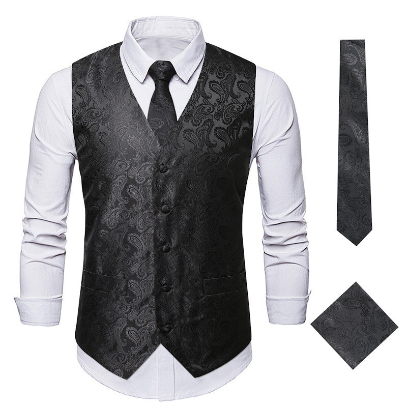 Elegant waistcoat for men with a stylish paisley pattern and matching accessories Lune London