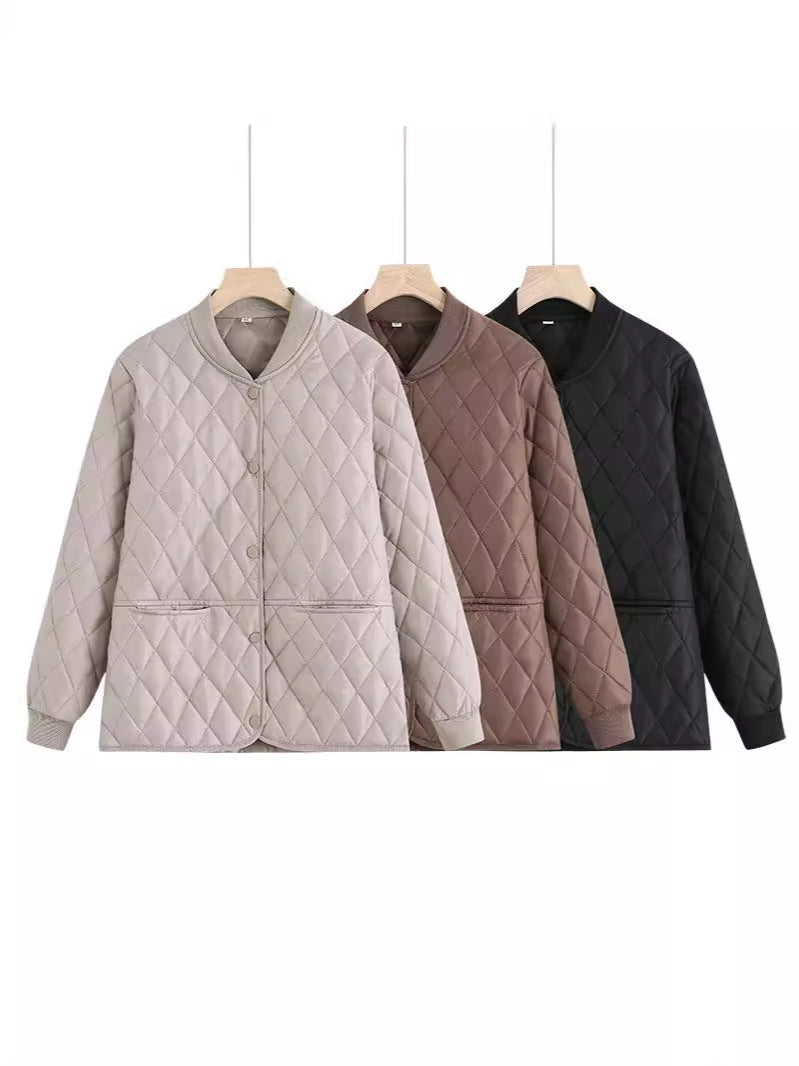 Quilted transition jacket for women with practical pockets and modern cut Lune London