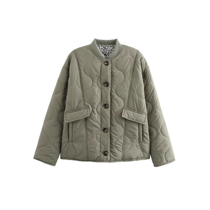 Short quilted jacket for women with pockets and modern collar Amarae