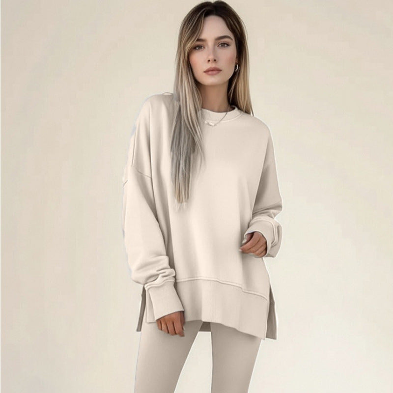 Ensemble de sport confortable pour femmes avec sweat-shirt ample et leggings ajustés Chic & Stil