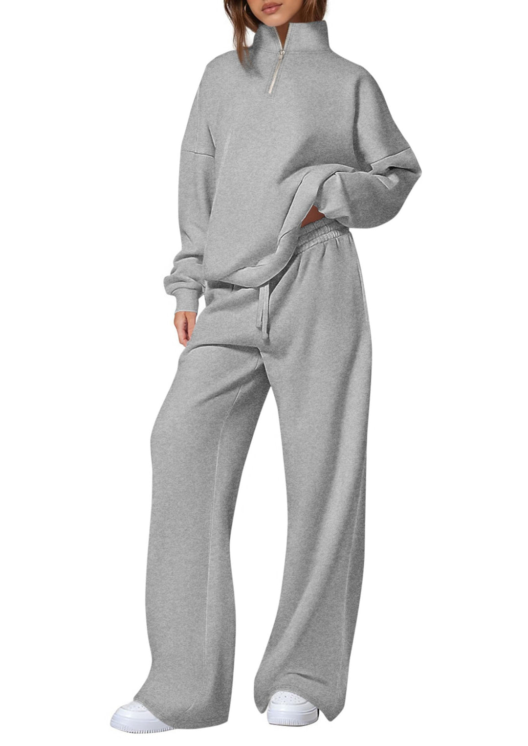 Casual sweatpants set for women with high collar and zipper Lune London