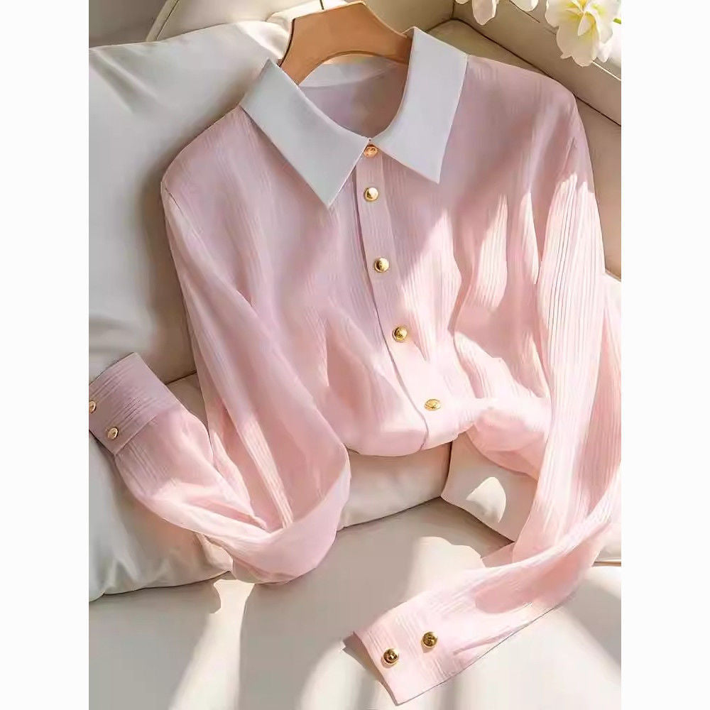Blouse pour femmes avec tissu texturé et col contrastant Chic & Stil