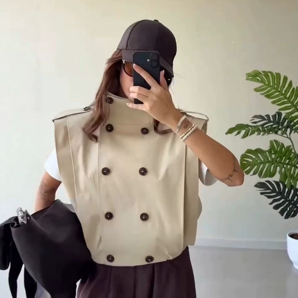 Women's tailored short trench coat with double-breasted style, stand collar and shoulder flaps Amarae