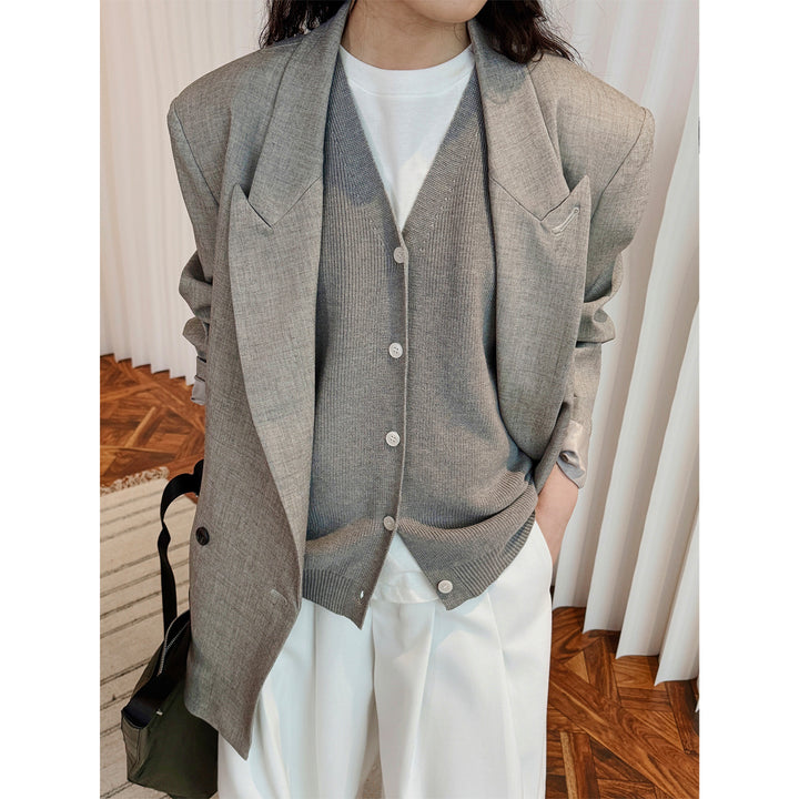 Women's Sleeveless Fine Knit Vest with V-Neck and Button Placket Amarae