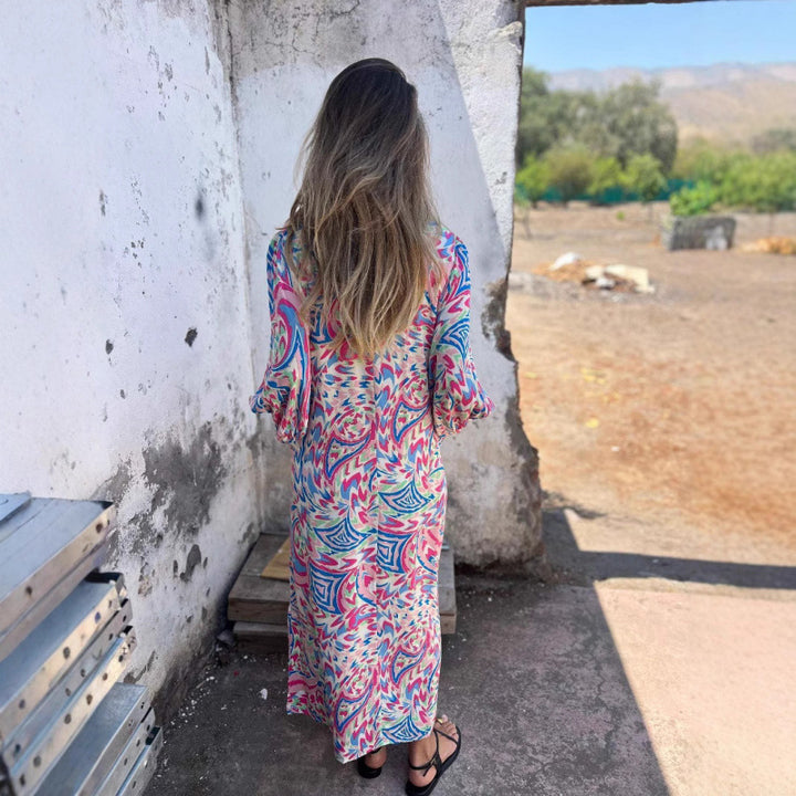 Casual maxi dress for women with V-neck and voluminous sleeves Lune London