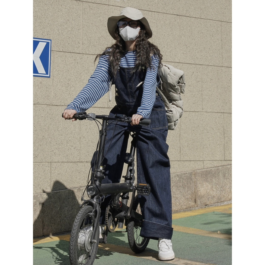 Women's Loose Denim Dungarees in Baggy Style with Adjustable Straps Amarae