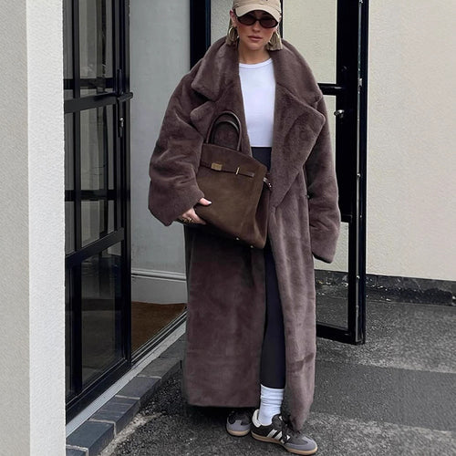Women's Oversized Faux Fur Maxi Coat with Wide Lapels Amarae