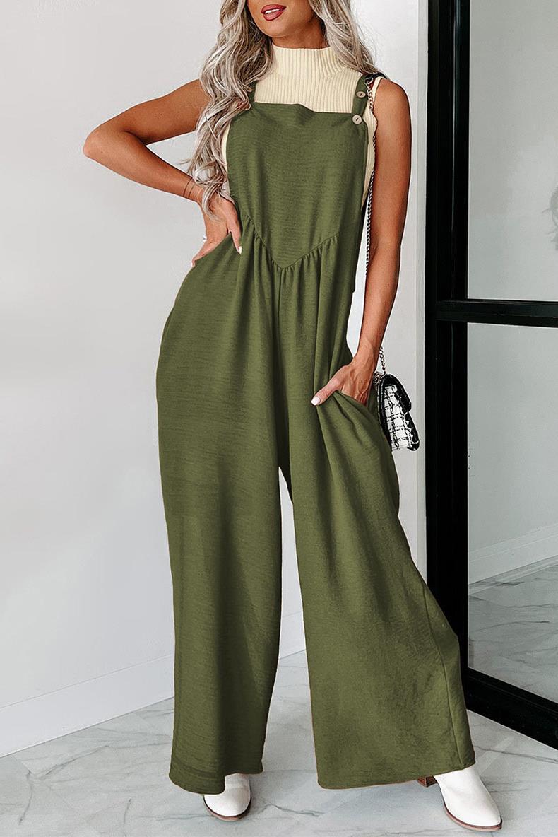 Casual women's jumpsuit with wide leg and decorative button details Lune London