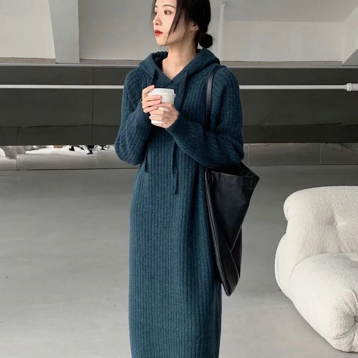 Pull en tricot pour femmes avec capuche et texture côtelée Chic & Stil