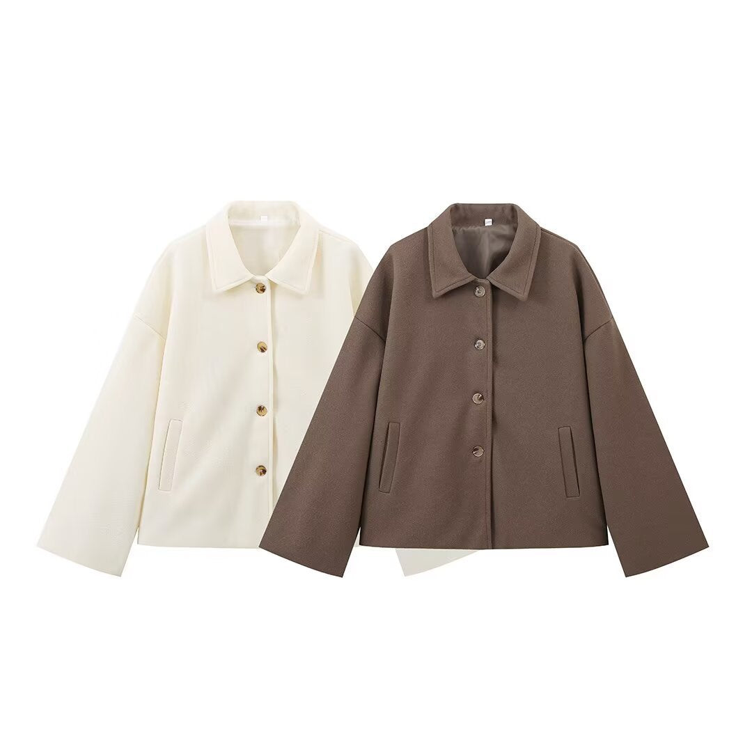 Oversized women's winter jacket with buttons and practical pockets Lune London