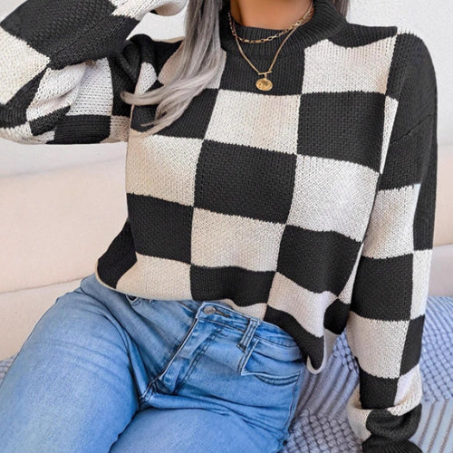 Ladies Knitted Sweater with Plaid Pattern and Trendy Round Neck Amarae