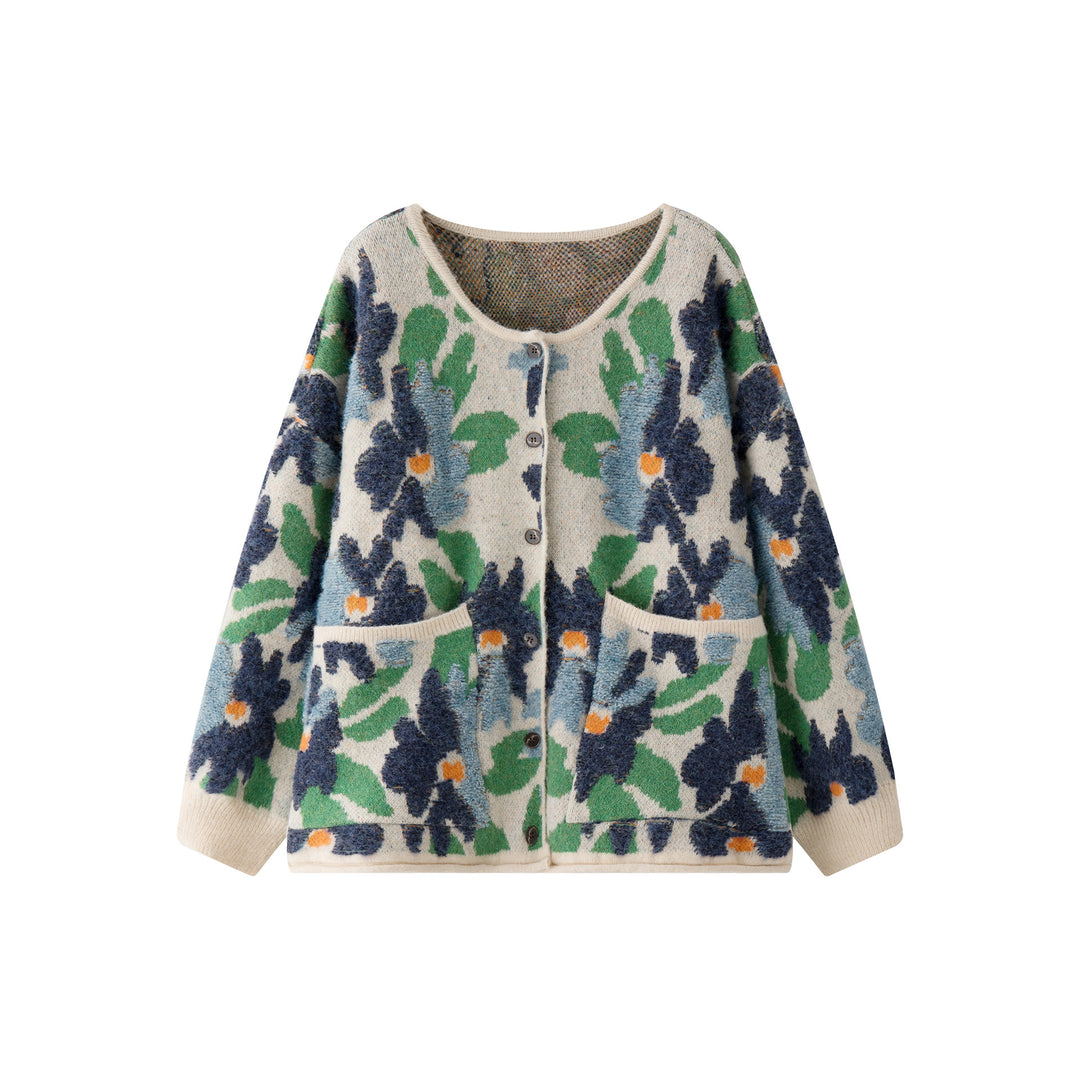 Women Patterned Chunky Knit Cardigan with Crew Neck and Patch Pockets Amarae