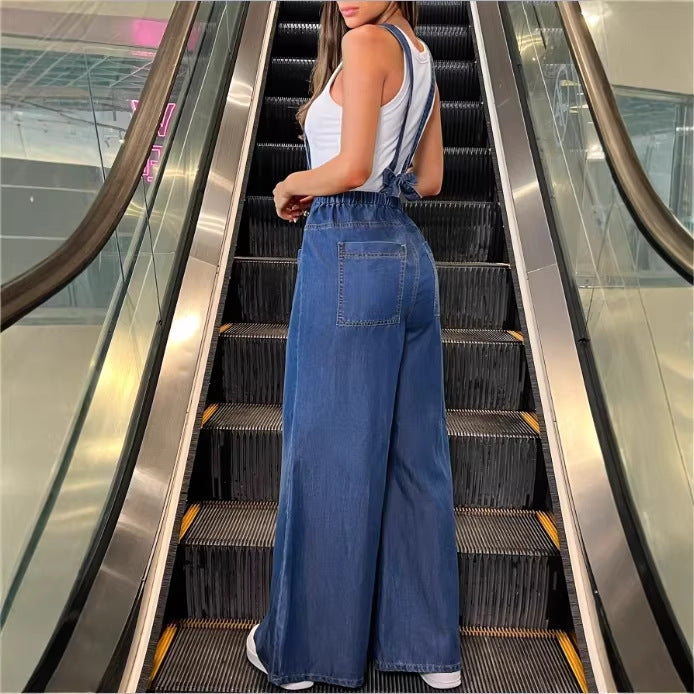 Women's overalls in wide-leg design with a relaxed fit, adjustable straps, and functional pockets Amarae